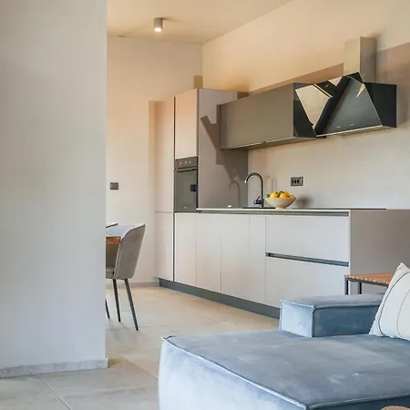 Zidine, Luxury With Seaview And Salt Pool Water Villa