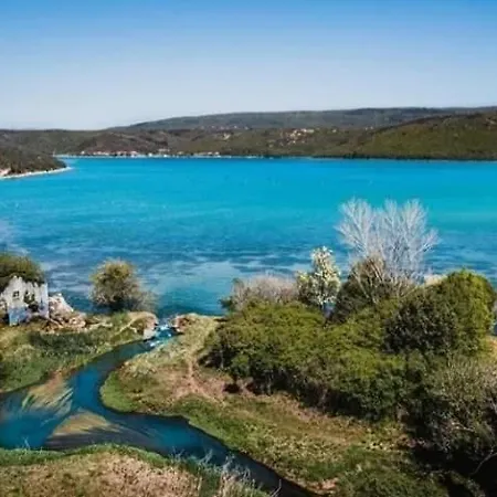 Villa Zidine, Luxury With Seaview And Salt Pool Water