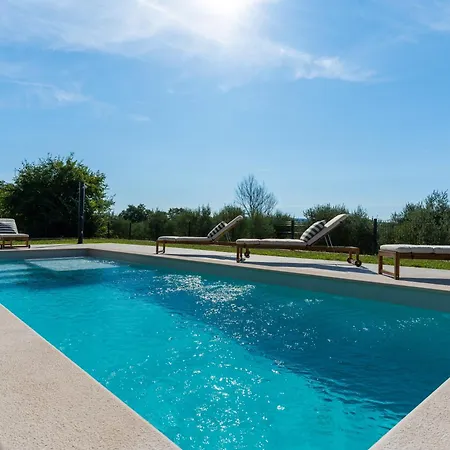 Zidine, Luxury With Seaview And Salt Pool Water Puntera