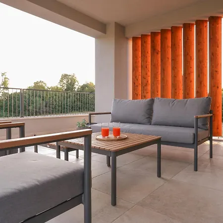 Zidine, Luxury With Seaview And Salt Pool Water Βίλα *