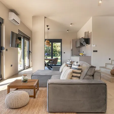 Zidine, Luxury With Seaview And Salt Pool Water Villa