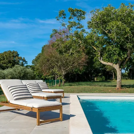Zidine, Luxury With Seaview And Salt Pool Water Βίλα