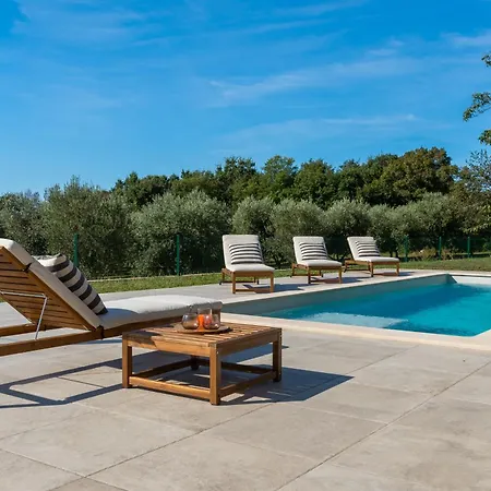Zidine, Luxury With Seaview And Salt Pool Water Βίλα