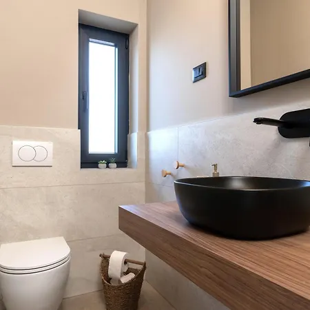 Villa Zidine, Luxury With Seaview And Salt Pool Water