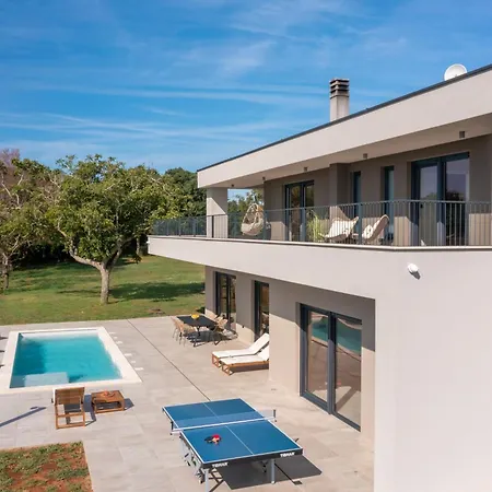 Zidine, Luxury With Seaview And Salt Pool Water Βίλα