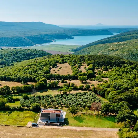 Zidine, Luxury With Seaview And Salt Pool Water *