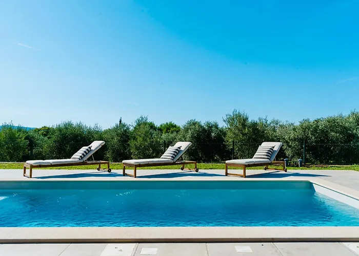 Zidine, Luxury With Seaview And Salt Pool Water Vila *